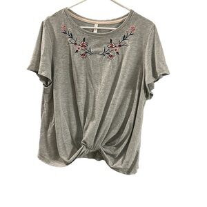 Xhilaration Gray Short Sleeve Tie Front T-Shirt with embroidered flowers XXL